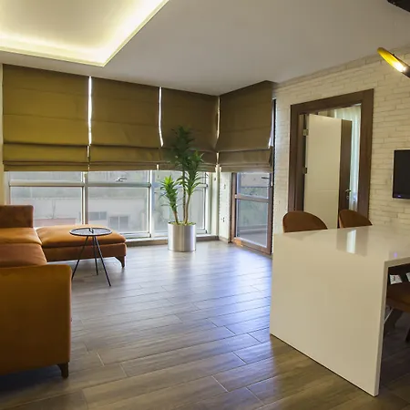 Maxuite In 3* Akçay