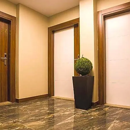 Maxuite In Szálloda 5*