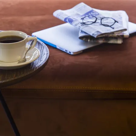 Отель Maxuite In 3*