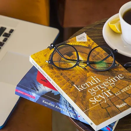 Отель Maxuite In