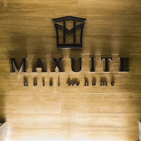 Maxuite In Отель 3*